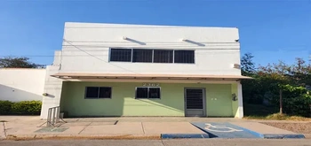 13_2874 | En Venta excelente Edificio, Colonia 75 | Realhaus