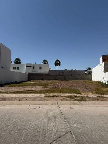 5_2828 | TERRENO EN VENTA PRIVADA ALMENAS PORTAL DE HIERRO | Realhaus