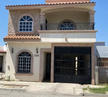 5_2876 | CASA EN VENTA 4 REC BOSQUES DEL PEDREGAL | Realhaus