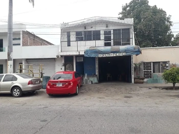 14_1983 | CASA CON LOCAL COMERCIAL | Realhaus